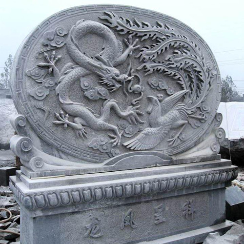 《中原艺术网》向您推荐奇异百彩的石雕艺术
