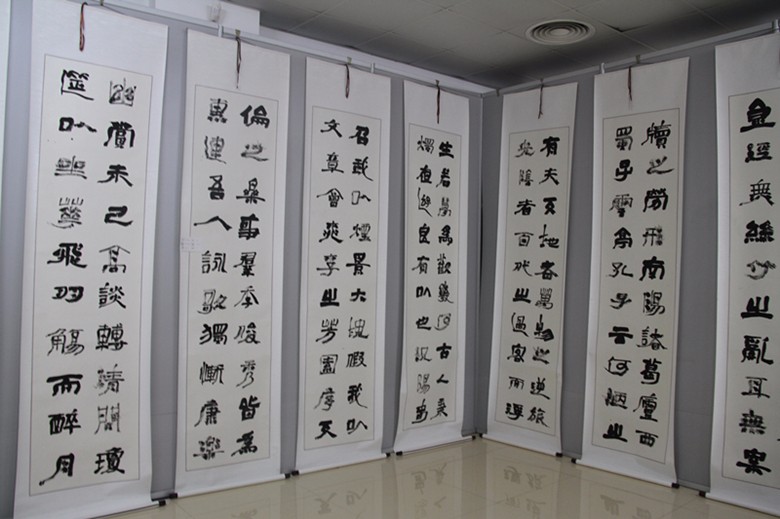 邢怀章书法作品展在周口市博物馆成功举办