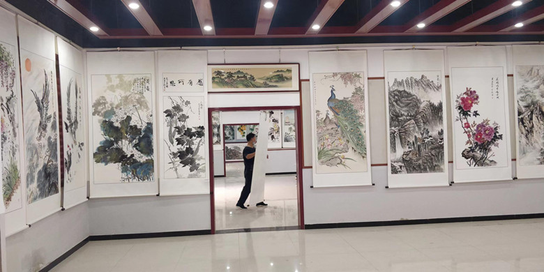 墨润郸城乡村振兴美术作品展在中州艺术馆展厅举办