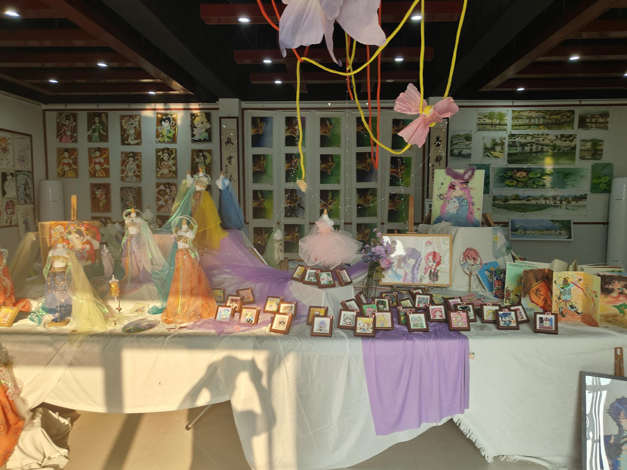 郸城县举办青少年美术作品展
