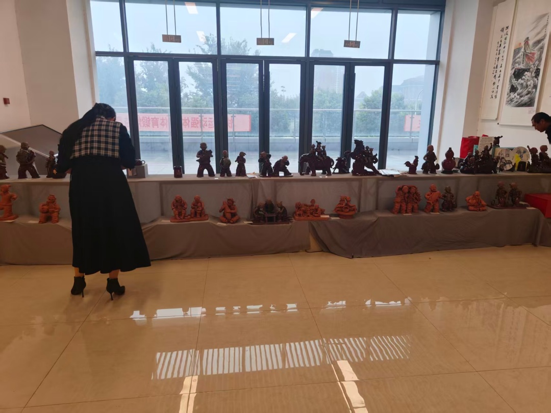 一城墨香聚风雅 市井丹青暖人心    ——郸城书画大集火热开市