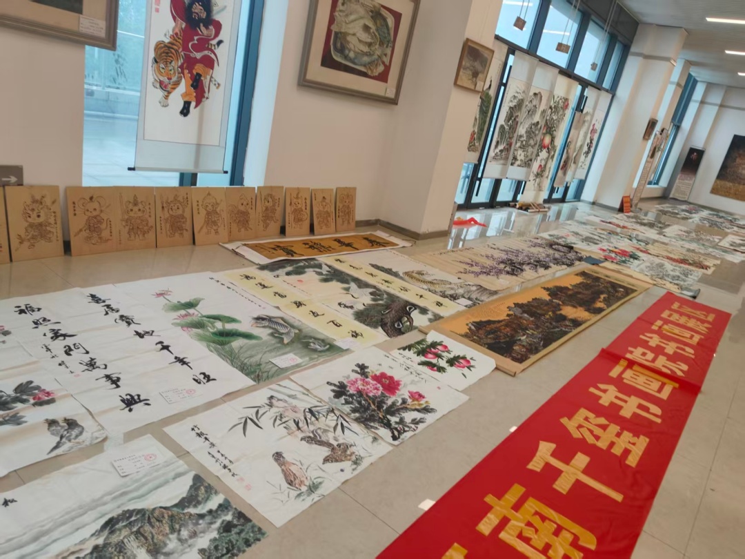 一城墨香聚风雅 市井丹青暖人心    ——郸城书画大集火热开市